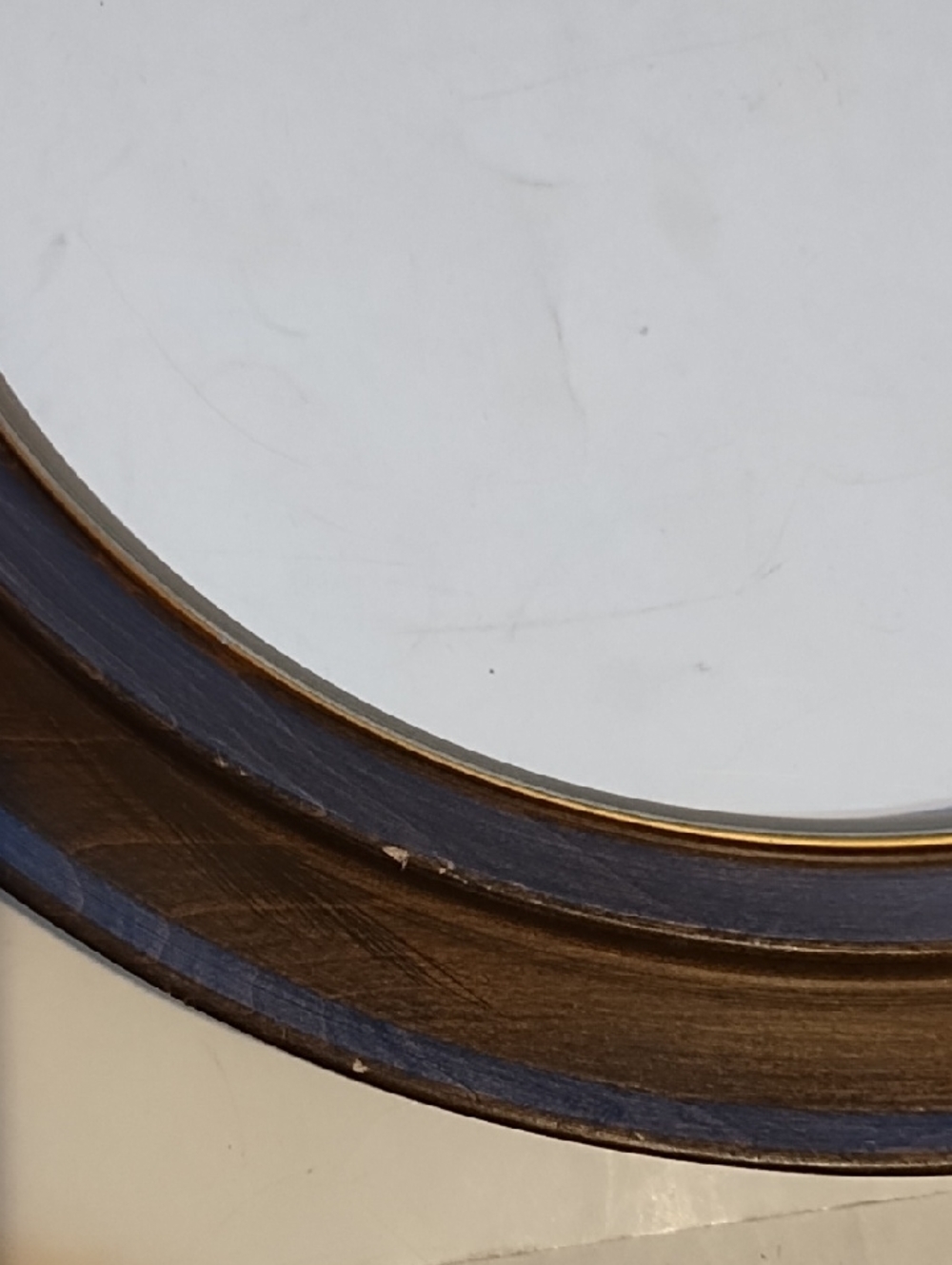 Round Wood Wall Frame - Dark Brown Finish - Picture 7 of 15